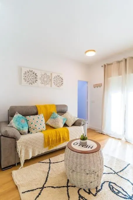 Apartamento De 2 Dormitorios Con 40Mt De Terraza Y A 250Mt De La Playa Del Zapillo Almeria 0*,