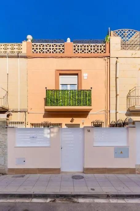 Apartamento De 2 Dormitorios Con 40Mt De Terraza Y A 250Mt De La Playa Del Zapillo Almeria 0*,  Spain