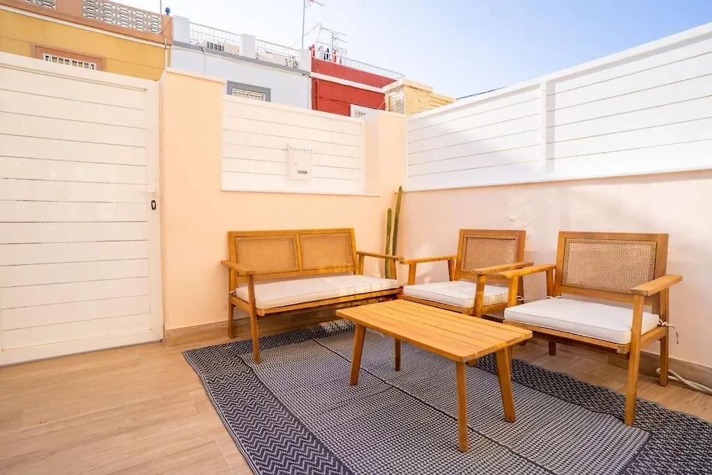 Apartamento De 2 Dormitorios Con 40Mt De Terraza Y A 250Mt De La Playa Del Zapillo Almeria Spain